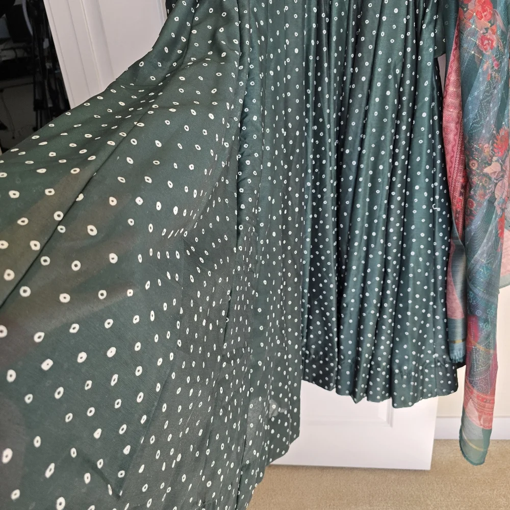 Idaho Anarkali Pishwas Maxi Dress - 42" XL Green (Indian Size 3XL) - Picture 9 of 16